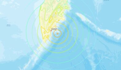 Rusya’nın doğusunda 8,8 büyüklüğünde deprem! Tsunami uyarısı yapıldı