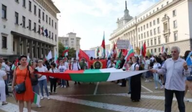 Bulgaristan’da euroya geçiş kararı protesto edildi