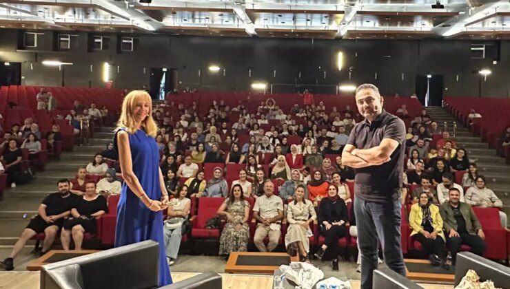 Türkiye Kültür Yolu Festivali’nde Züleyha Ortak ve Beyhan Budak’a yoğun ilgi