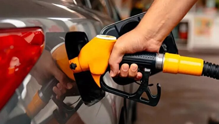 Akaryakıt indirimi pompaya yansıdı
