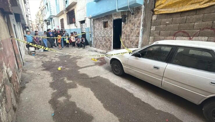 Gaziantep’te bir kişi, ağabeyini bıçakla öldürdüğü iddiasıyla gözaltına alındı