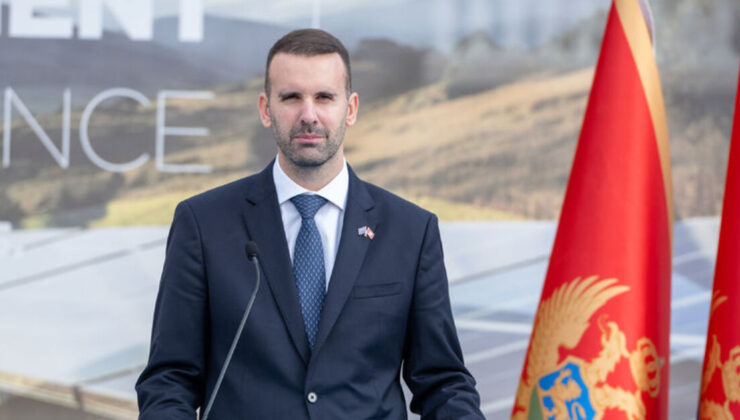 Karadağ Türk vatandaşlarına vize uygulayacak