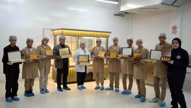 Öğrencilerden Çikolata Üretimi: 3 Milyon TL Gelir