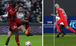 Beşiktaş’ın isyan ettiği pozisyonlarda karar doğru mu? Ünlü hakemler tereddütsüz görüş belirtti