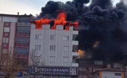 Gaziantep’te 4 katlı apartmanın terasında korkutan yangın