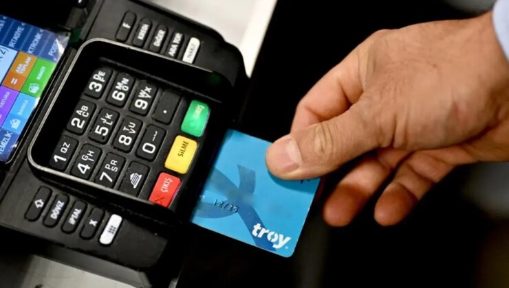 Merkez Bankası kredi kartı faiz oranlarını düşürdü