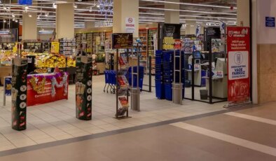 Piyasaları sarsan iddia: Türkiye’nin dev marketi ikiye bölünüp satılıyor