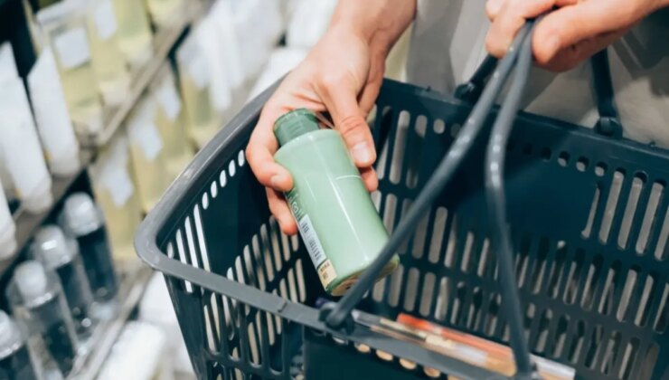 Türkiye’de de satılıyordu! Dev kozmetik markası iflas bayrağını çekti