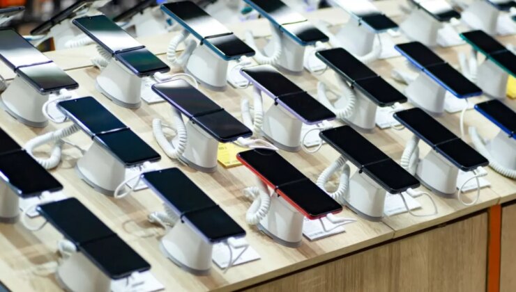 Dev telefon markası kapanıyor mu? Şirketten resmi açıklama geldi