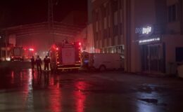 Gaziantep’te makarna fabrikasında yangınYangın, itfaiye ekiplerinin 3 saatlik müdahalesiyle kontrol altına alındı