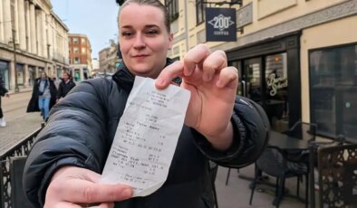 Kahve almaya gitti, bir anda küresel ekonomiyi dahi katlayan servete sahip oldu