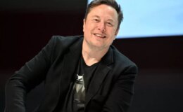 Musk tarihte 850 milyar dolar servete ulaşan ilk insan oldu