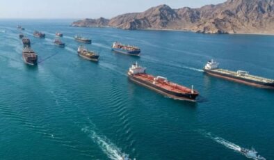 İran, Hürmüz Boğazı’ndan geçmenin ücretini belirledi