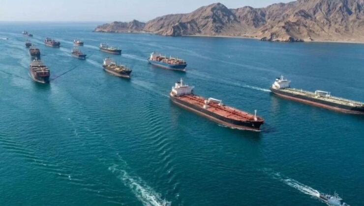 İran, Hürmüz Boğazı’ndan geçmenin ücretini belirledi