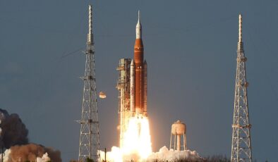 Artemis II, 54 yıl sonra insanları tekrar Ay’a gönderdi! İşte o anlar