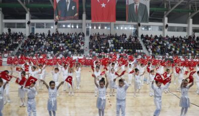 Gaziantep ve çevre illerde 23 Nisan Ulusal Egemenlik ve Çocuk Bayramı kutlandı