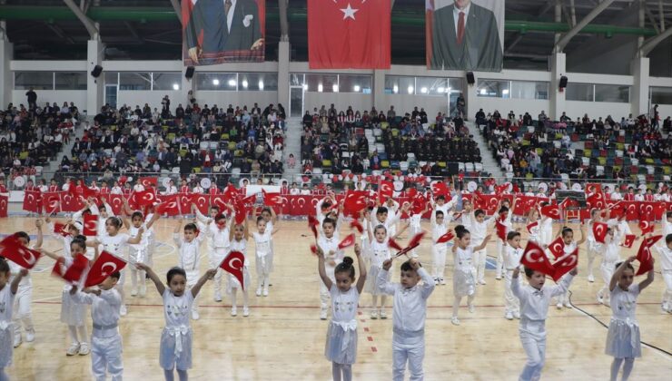 Gaziantep ve çevre illerde 23 Nisan Ulusal Egemenlik ve Çocuk Bayramı kutlandı