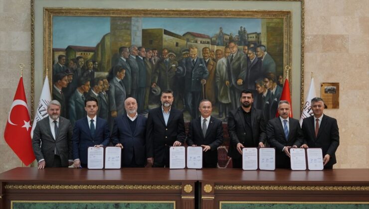 Gaziantep’te Hacı Mahmut Saruhan Camisi’nin yapımı için protokol imzalandı