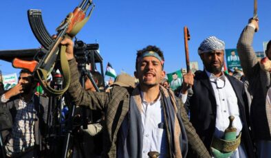 Husilerden ABD ve İsrail’e tehdit: İran’a yeniden saldırırsanız artan askeri operasyonlarla karşılık veririz