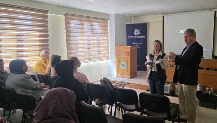 Kilis ve Gaziantep’te kadın çiftçilere onarıcı tarım eğitimi verildi