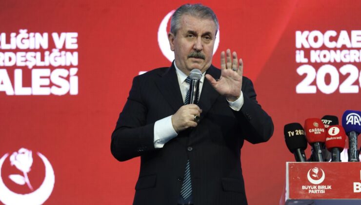 Mustafa Destici’den mehteran eleştirisi: Hangisinden rahatsız oldun ey CHP il başkanı?
