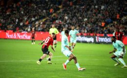Trendyol Süper Lig: Gaziantep FK: 2 Kayserispor: 0 (İlk yarı)
