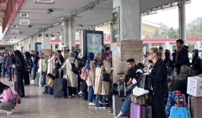 Gaziantep otogarında Kurban Bayramı yoğunluğu başladı