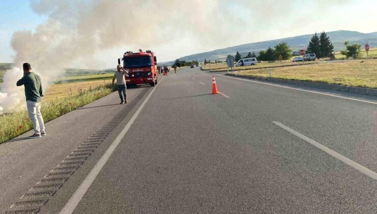 Kilis’te otomobil devrildi: 4’ü çocuk 7 yaralı