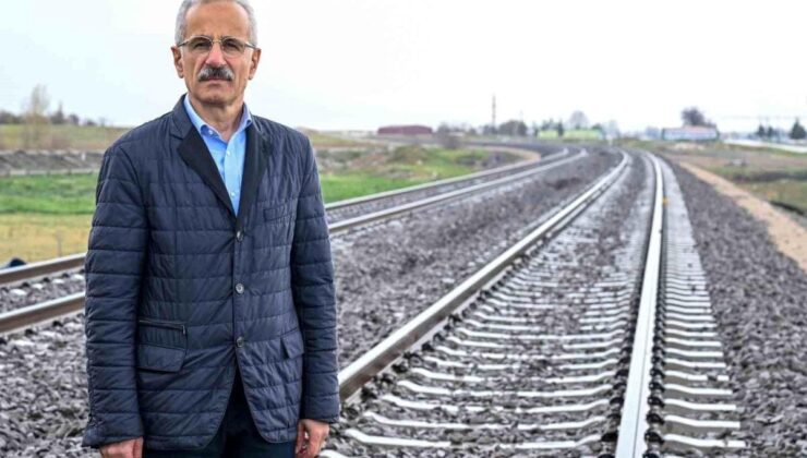 "Hattımız, mersin limanlarını orta koridor ve kalkınma yolu’na yüksek hızda bağlayacak"