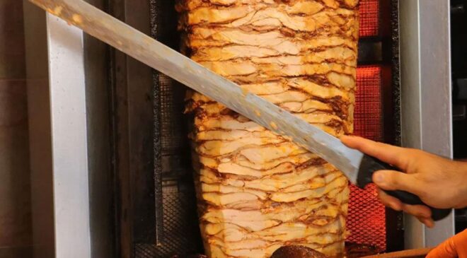 Türkiye’nin en çok sipariş edilen yemekleri belli oldu: Tavuk döner tahtı kaybetti