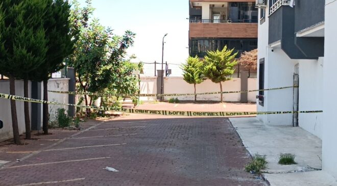 4 yaşındaki oğlunu kucağına alıp 8’inci kattan atlayan anne öldü, çocuğu yaşam mücadelesi veriyor