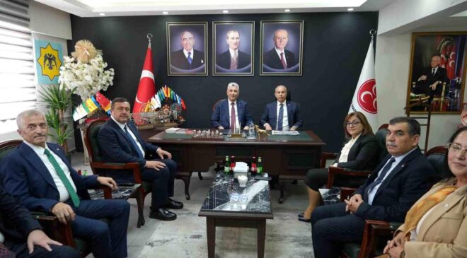 Bakan Bolat’tan MHP Gaziantep İl Başkanı Kılıç’a hayırlı olsun ziyareti
