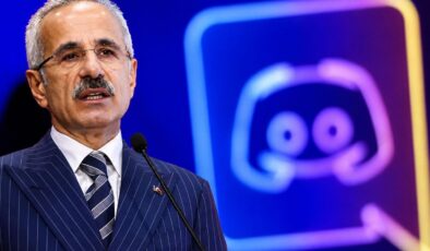 Bakan Uraloğlu: Discord’u yeniden erişime açacağız