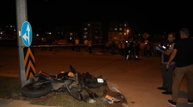Gaziantep iki motosikletin çarpıştığı kazada 4 kişi yaralandı