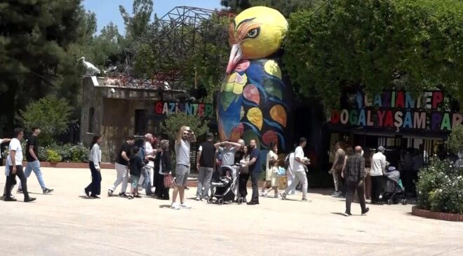 Gaziantep’in tarihi ve turistik noktalarında bayram ziyaretçisi rekoru
