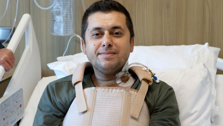 Gaziantep’te aort damarı yırtılan hastaya 90 santimetre uzunluğunda yapay damar takıldı