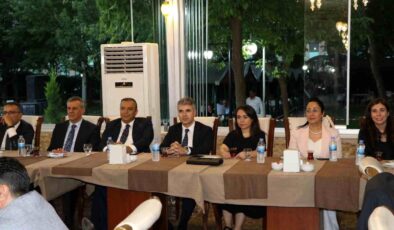 Gaziantep’te görev yerleri değişen hakim ve Cumhuriyet savcılarına veda programı düzenlendi