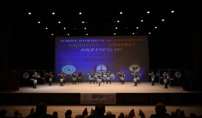 Gaziantep’te Halk Oyunları Büyükler Türkiye Şampiyonası Başladı