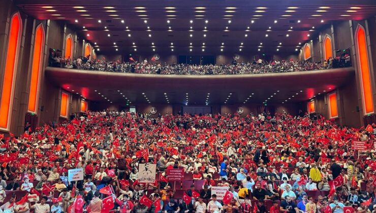 Gaziantep’te milli takım için dualar okundu