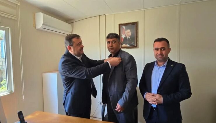 İslahiye’de CHP’li belediye meclis üyesi AK Parti’ye katıldı