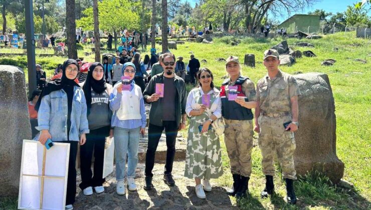 Jandarma ekipleri KADES uygulamasını tanıttı
