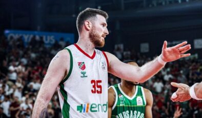 Karşıyaka Basketbol’da iki ayrılık