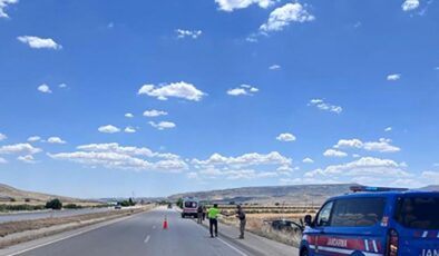 Kilis’te feci kaza: Otomobil şarampole devrildi, 2 yaralı