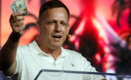 Palantir’in kurucu ortaklarından Peter Thiel’in gizli bir topluluk kurduğu iddia edildi