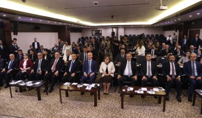 YÖK Başkanı Özvar, Yükseköğretimde Mesleki Eğitimin Yaygınlaştırılması Toplantısı’nda konuştu Açıklaması